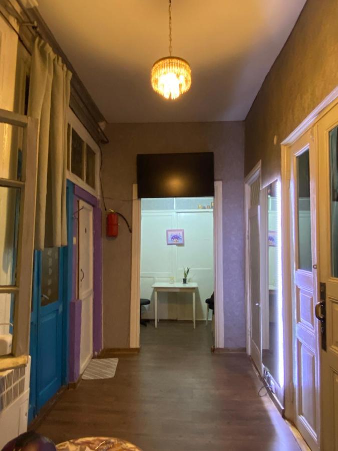 Traveler Hostel Tiflis Exterior foto