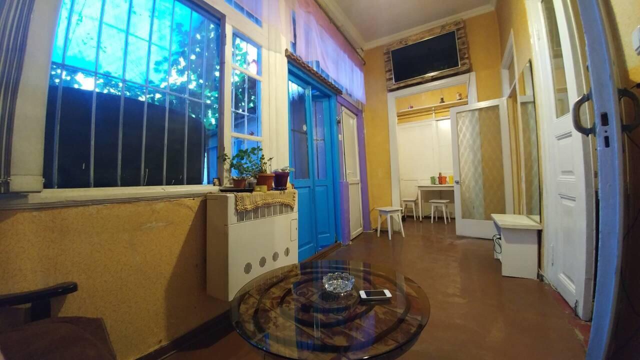 Traveler Hostel Tiflis Exterior foto